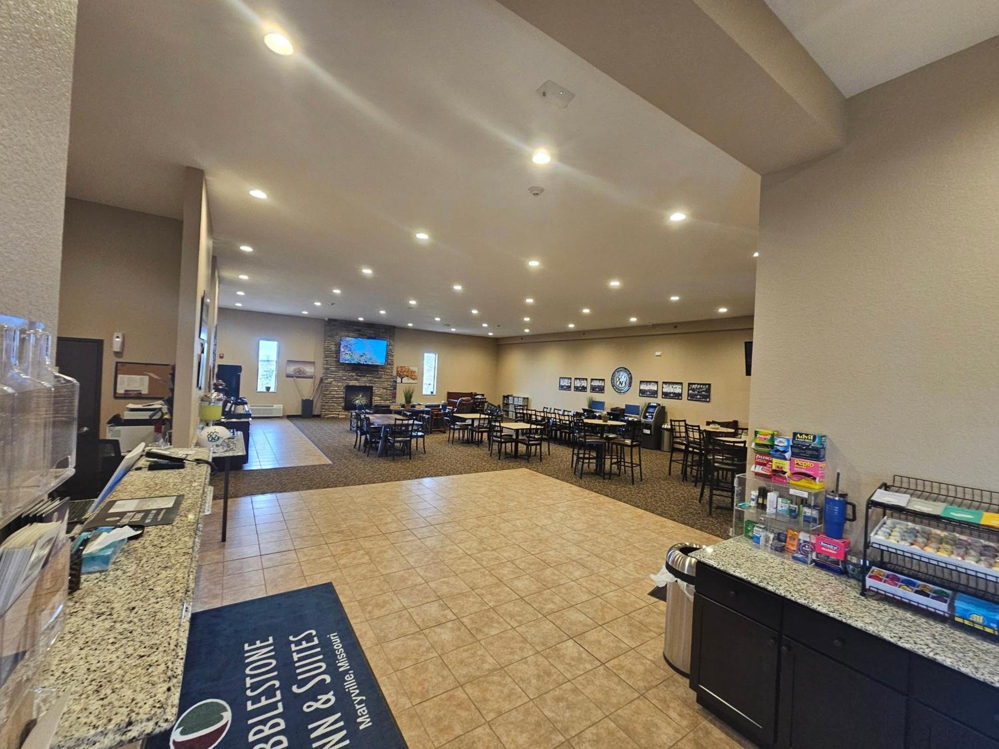 Cobblestone Inn & Suites Maryville Eksteriør bilde